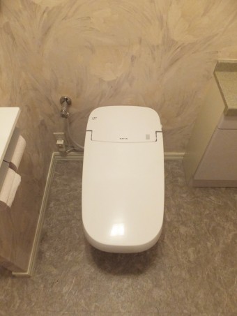 LIXIL　サティスGタイプ　リトイレ(GR6グレード)にお取替え